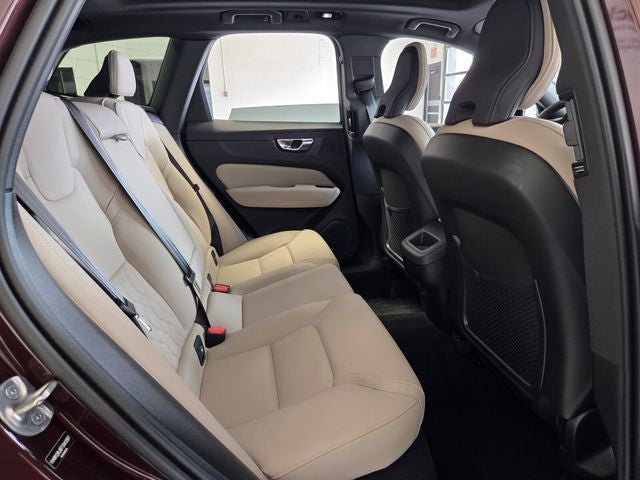 2026 Volvo XC60 B5 Core