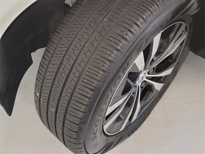 2025 Volvo XC60 B5 Core