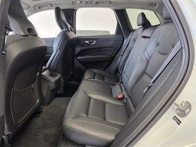 2025 Volvo XC60 B5 Core