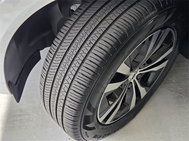 2025 Volvo XC60 B5 Core