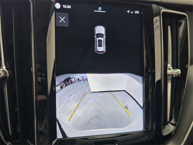 2025 Volvo XC60 B5 Core