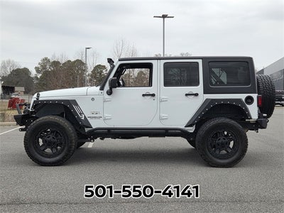 2017 Jeep Wrangler Unlimited Sahara 4WD