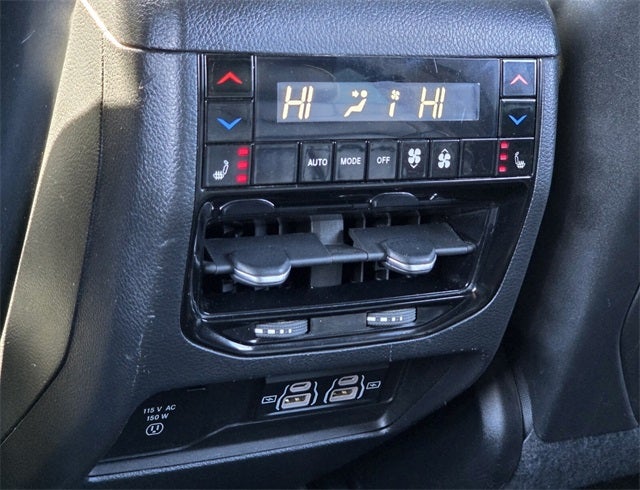 2023 Jeep Grand Cherokee Summit