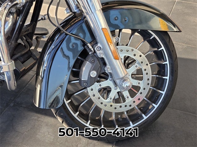 2016 Harley-Davidson Street glide Base