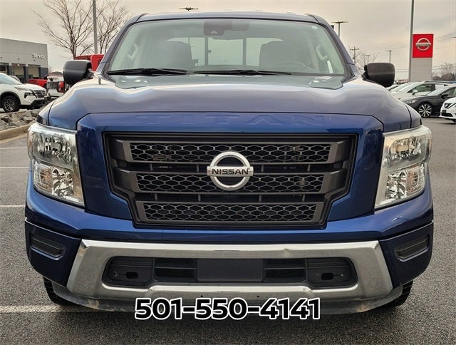 2022 Nissan Titan SV