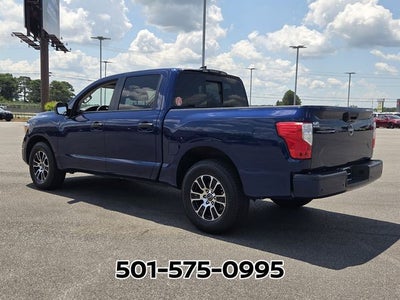 2023 Nissan Titan SV