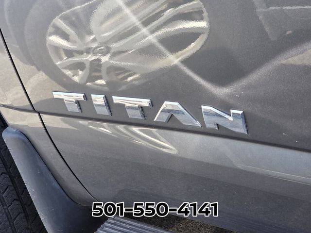 2017 Nissan Titan SV