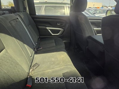 2017 Nissan Titan SV