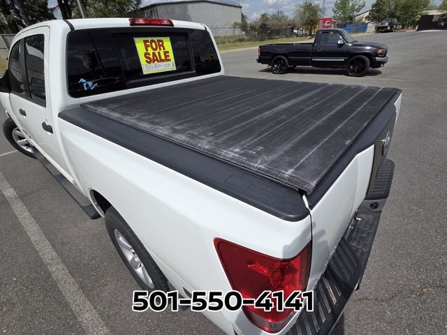 2012 Nissan Titan SV