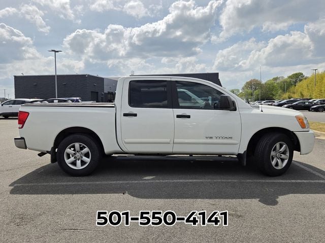 2012 Nissan Titan SV