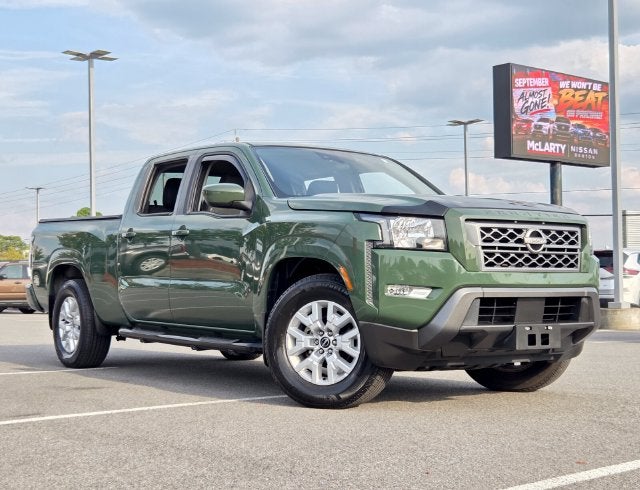 2023 Nissan Frontier SV