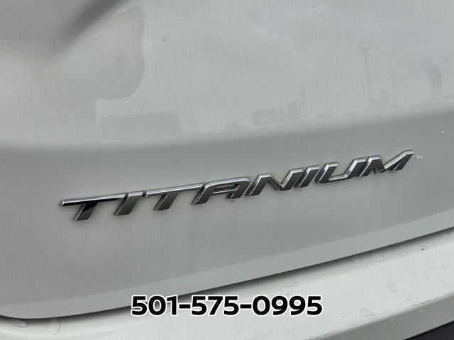2022 Ford Edge Titanium