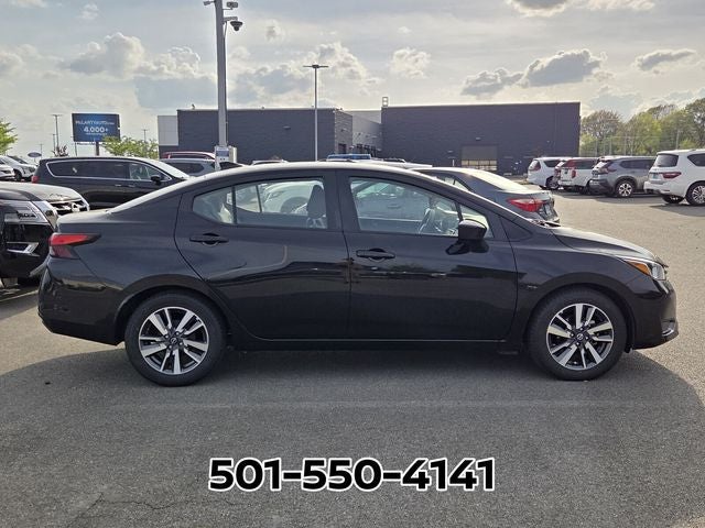 2023 Nissan Versa 1.6 SV