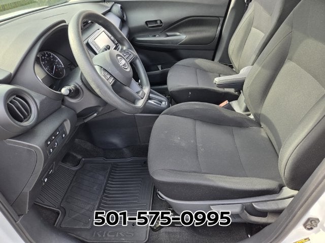 2023 Nissan Kicks S
