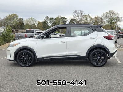 2022 Nissan Kicks SR