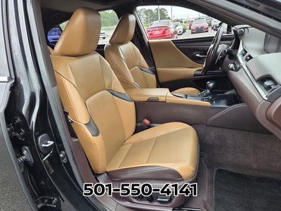 2021 Lexus ES 300h