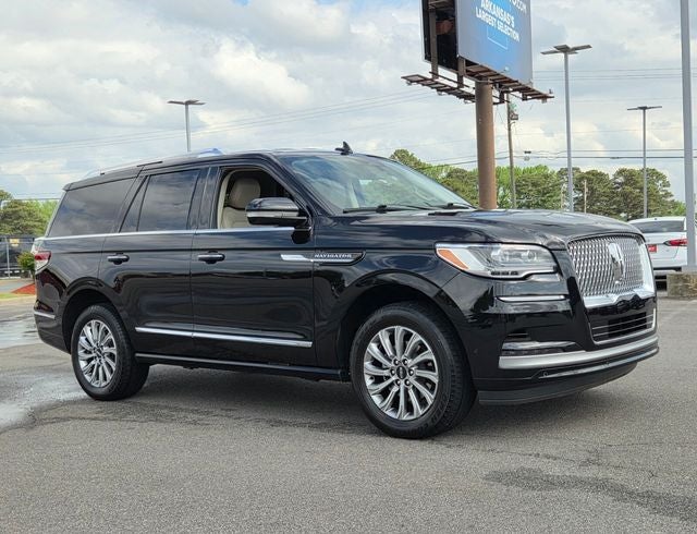 2024 Lincoln Navigator Premiere