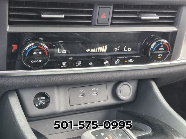 2025 Nissan Rogue SV