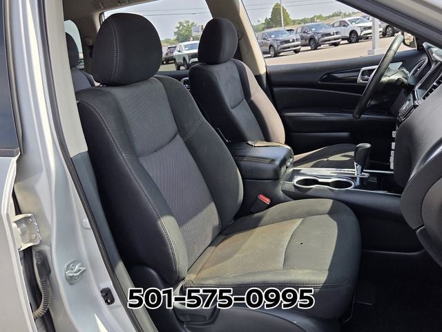 2020 Nissan Pathfinder SV