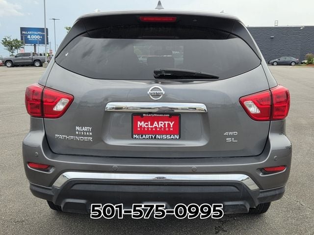 2020 Nissan Pathfinder SL