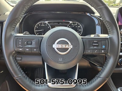 2024 Nissan Pathfinder SV