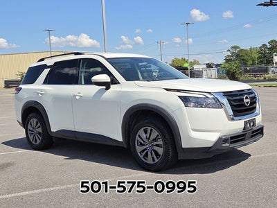 2024 Nissan Pathfinder SV