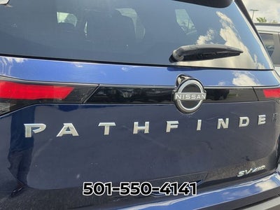 2022 Nissan Pathfinder SV