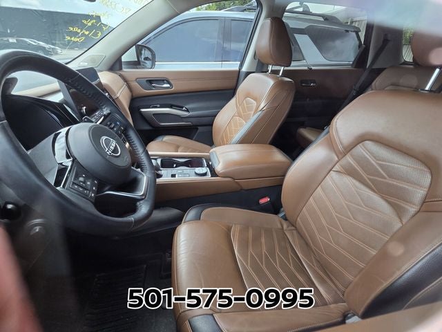 2024 Nissan Pathfinder Platinum