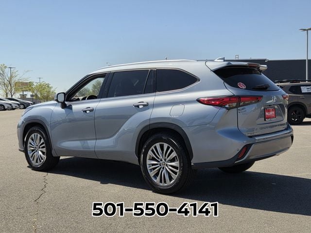 2023 Toyota Highlander Platinum