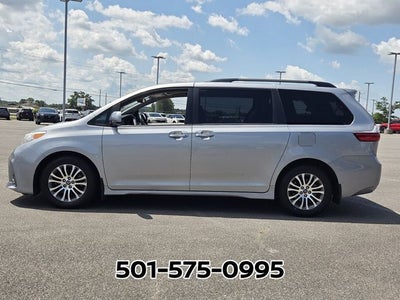 2018 Toyota Sienna XLE 8 Passenger