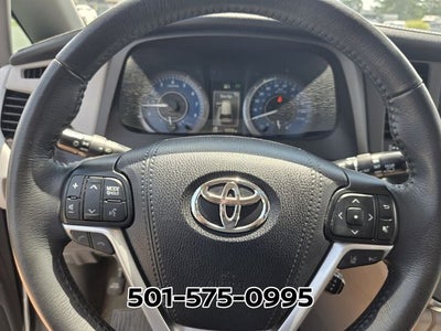 2018 Toyota Sienna XLE 8 Passenger