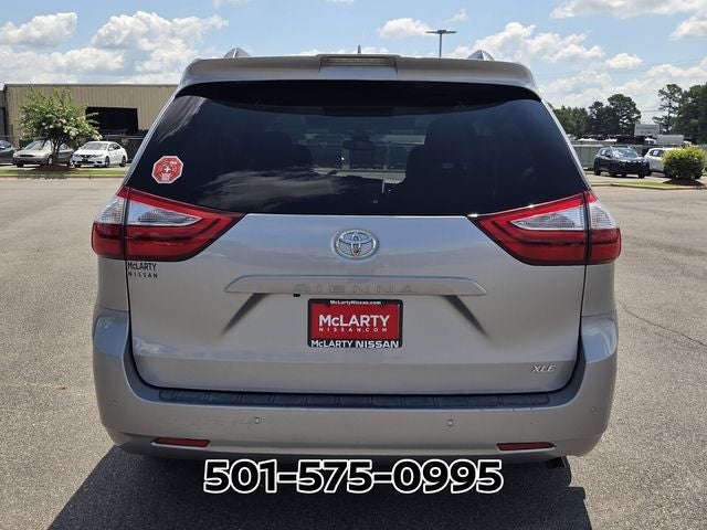 2018 Toyota Sienna XLE 8 Passenger