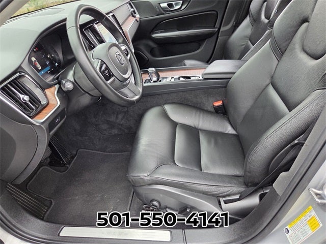 2024 Volvo S60 B5 Plus Dark Theme