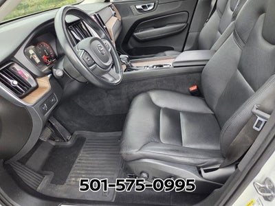 2021 Volvo XC60 T5 Momentum