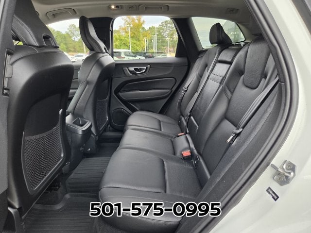 2021 Volvo XC60 T5 Momentum