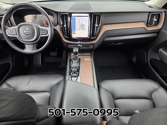 2021 Volvo XC60 T5 Momentum