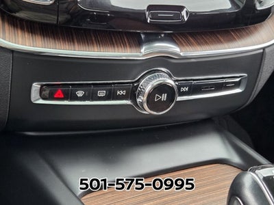 2021 Volvo XC60 T5 Momentum