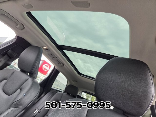 2021 Volvo XC60 T5 Momentum