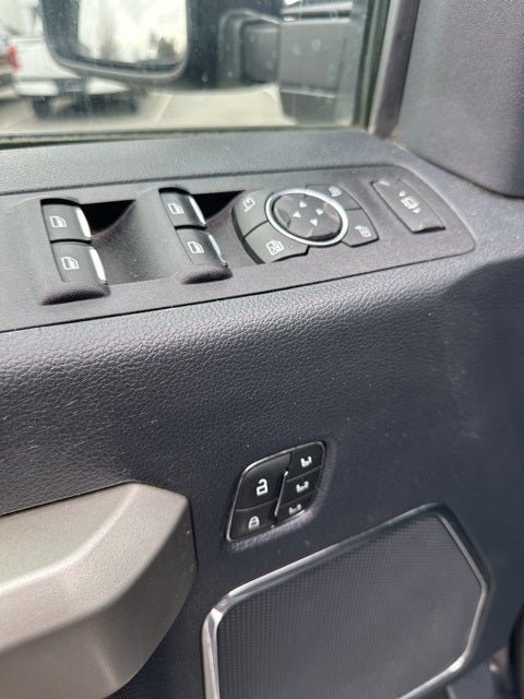 2022 Ford F-350SD Lariat