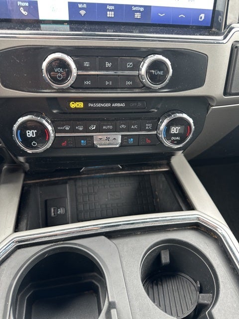 2022 Ford F-350SD Lariat