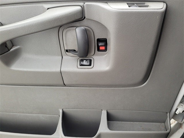 2014 Chevrolet Express 3500 LT Passenger