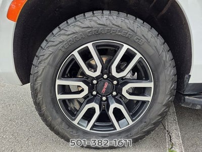 2024 GMC Yukon AT4