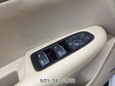2017 Cadillac XT5 Base