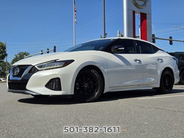 2022 Nissan Maxima SV