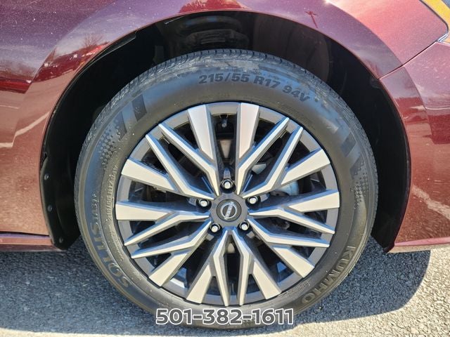 2025 Nissan Altima 2.5 SV