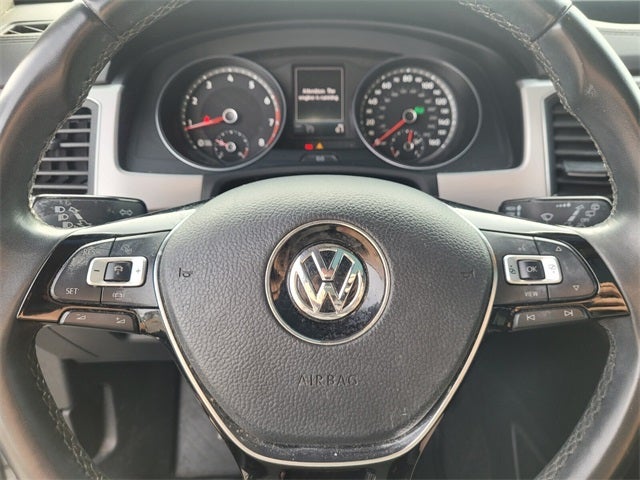 2019 Volkswagen Atlas 2.0T SE w/Technology w/Technology