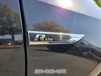 2017 Volkswagen Passat 1.8T R-Line
