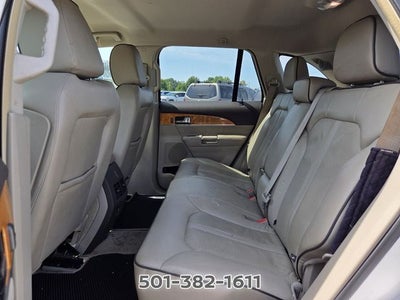 2014 Lincoln MKX Base