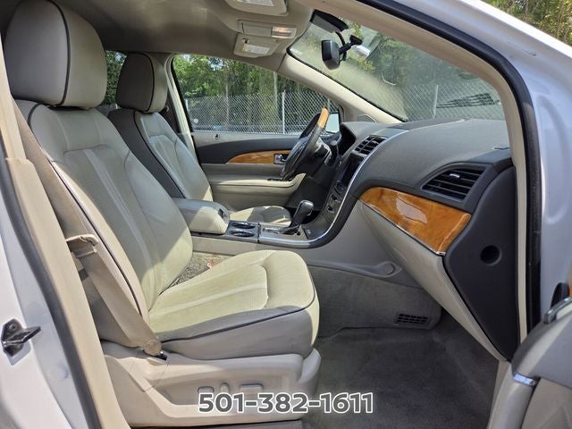 2014 Lincoln MKX Base