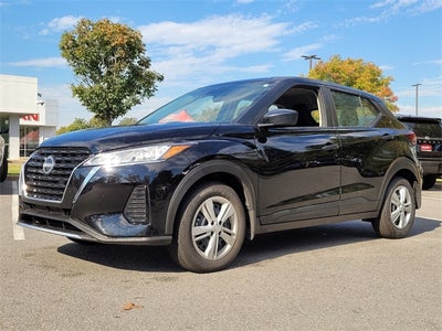 2025 Nissan Kicks Play S